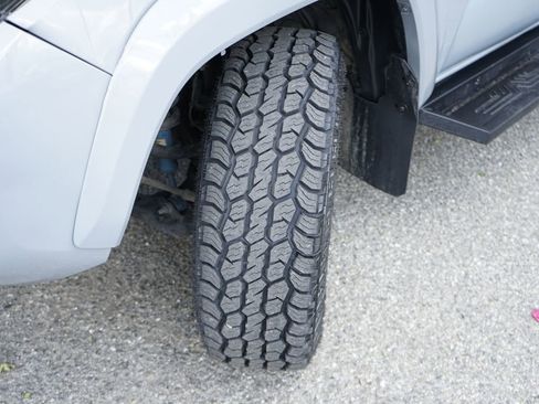 Used 2021 Toyota Tacoma TRD Sport image 43