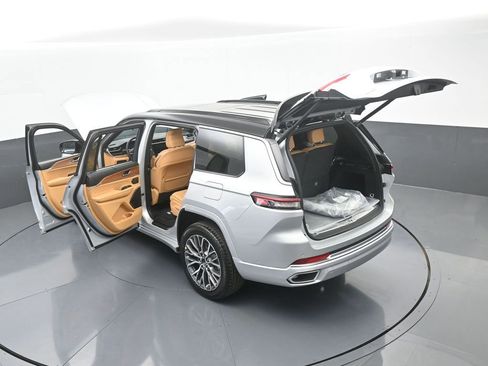 New 2025 Jeep Grand Cherokee L Summit image 79