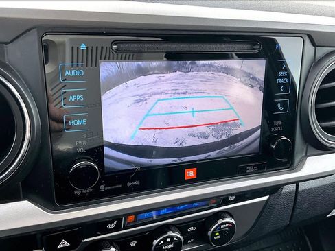 Certified 2019 Toyota Tacoma Limited image 28