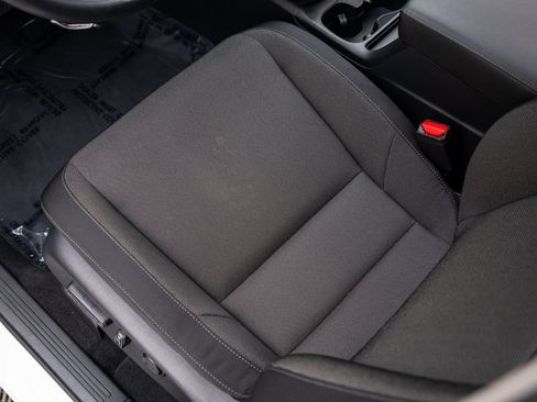 Used 2024 Honda CR-V EX image 16