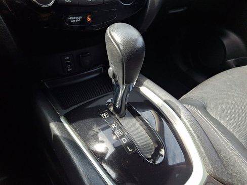 Used 2015 Nissan Rogue SL AWD/4WD image 15