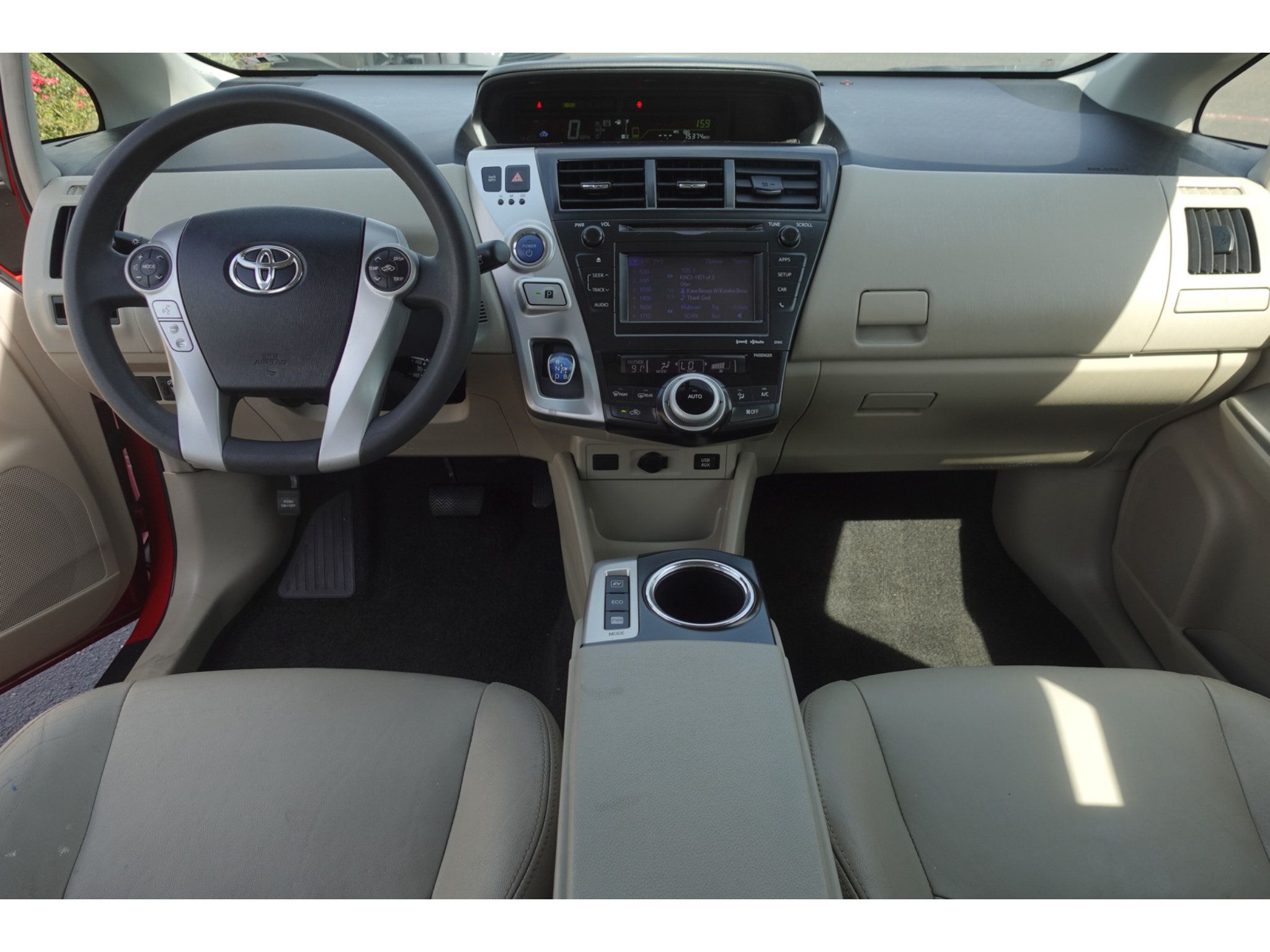 Used 2013 Toyota Prius V Three FWD image 23