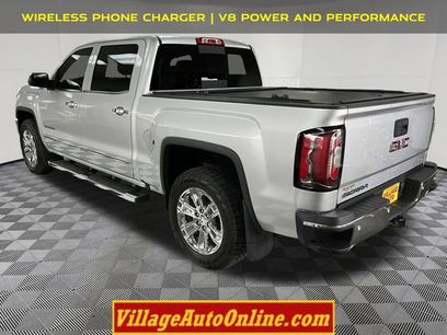 Used 2017 GMC Sierra 1500 SLT w/ SLT Premium Package