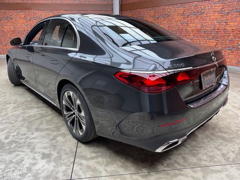 New 2026 Mercedes-Benz E 350 4MATIC Sedan image 2