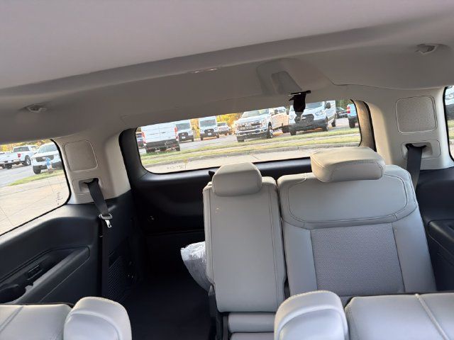 New 2027 Ford Expedition Platinum AWD/4WD image 26