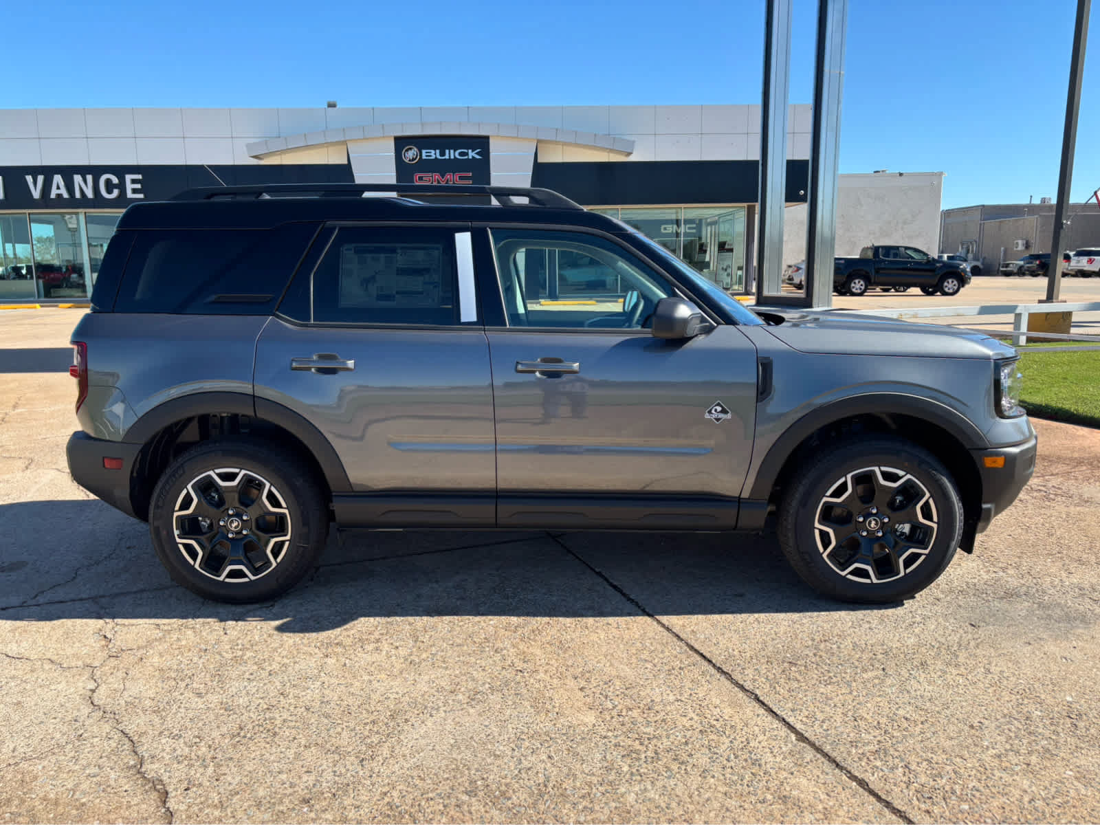 New 2026 Ford Bronco Sport Outer Banks AWD/4WD image 8