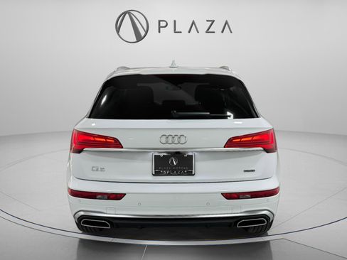 Certified 2023 Audi Q5 2.0T Premium w/ Convenience Package image 4