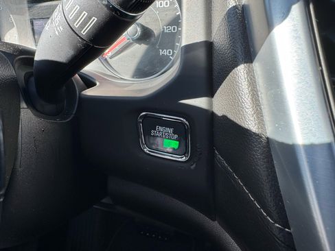 Used 2018 GMC Acadia SLE w/ Driver Alert Package I image 30