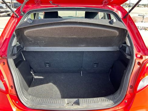 Used 2013 MAZDA MAZDA2 Sport image 24