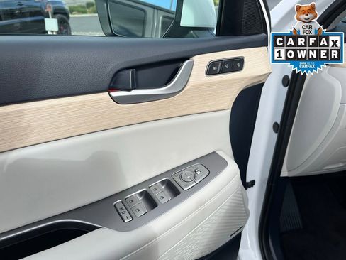 Used 2025 Hyundai Palisade Limited image 15