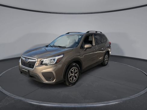 Used 2020 Subaru Forester Premium image 4