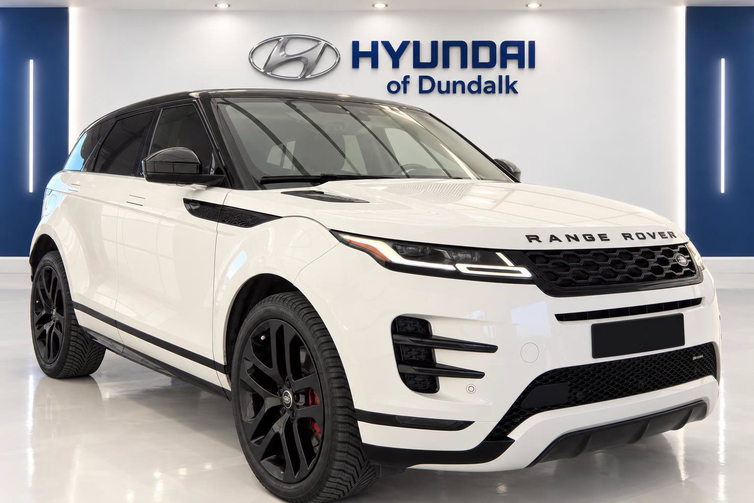 Used 2023 Land Rover Range Rover Evoque R-Dynamic SE AWD/4WD image 3