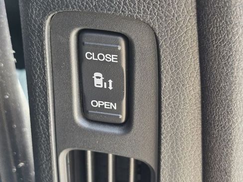 Certified 2026 Honda Odyssey Touring image 18