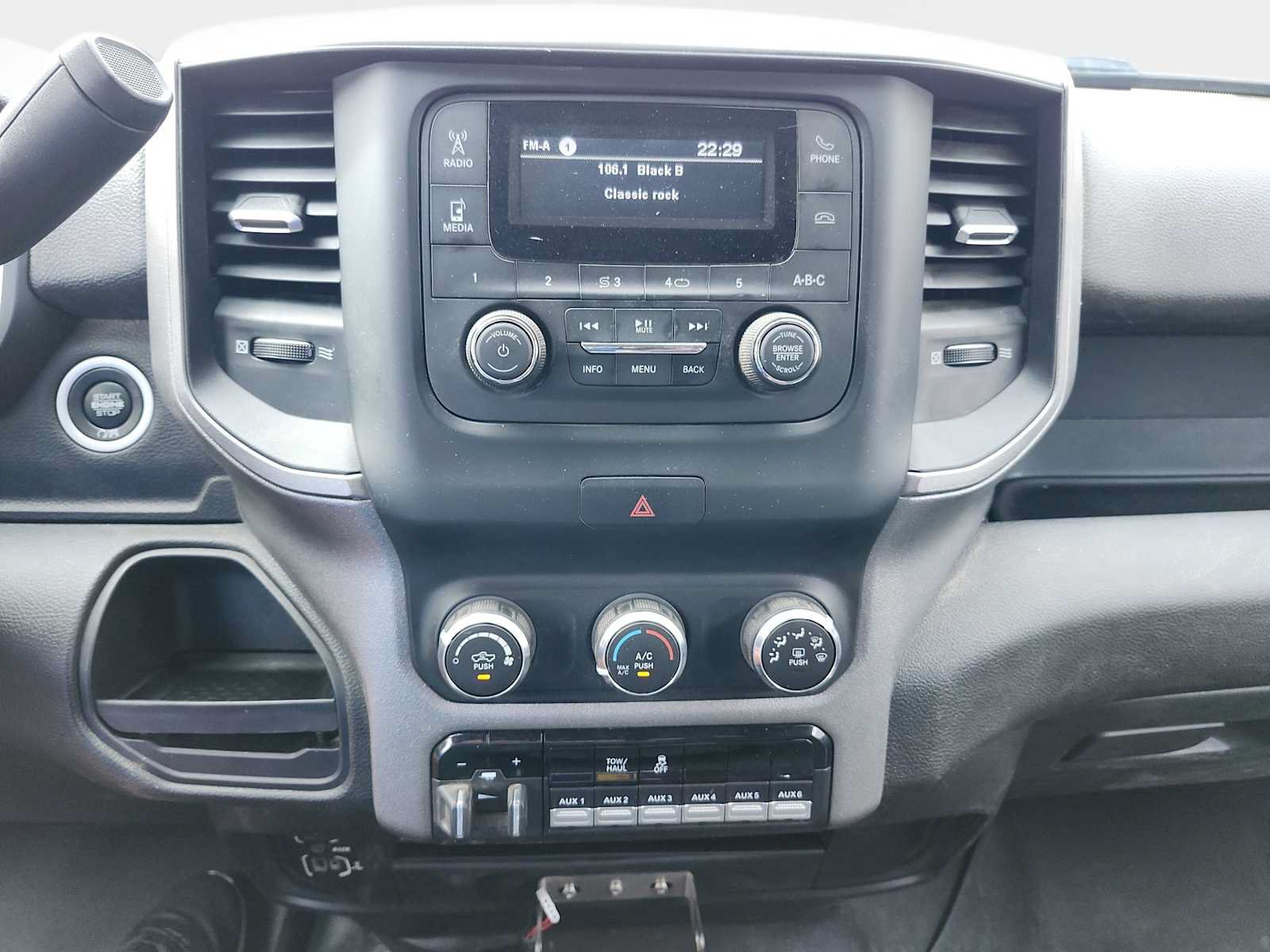 Used 2020 RAM 3500 Tradesman AWD/4WD image 13
