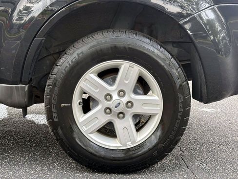 Used 2009 Ford Escape 2WD Hybrid image 29
