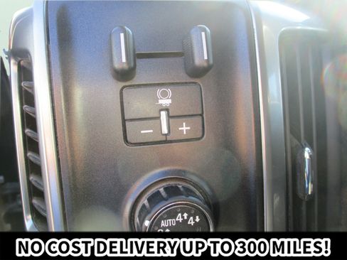 Used 2017 Chevrolet Silverado 1500 LT w/ All Star Edition AWD/4WD image 15