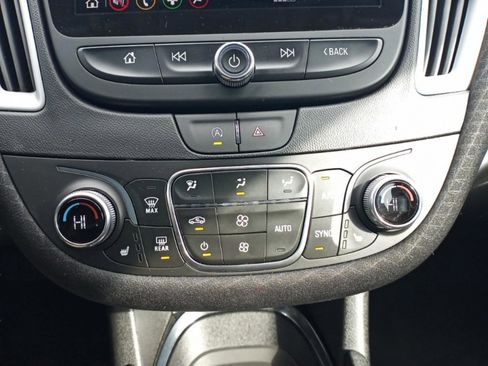 Used 2024 Chevrolet Malibu LT image 16