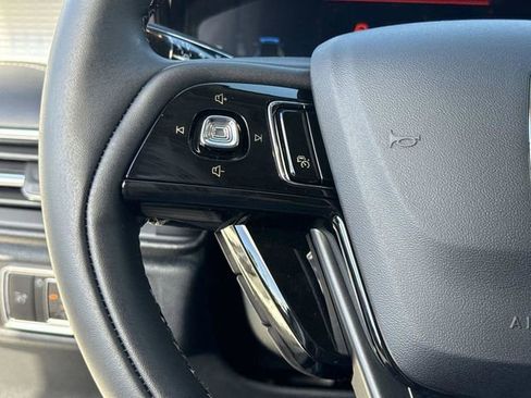 New 2026 Lincoln Corsair Premiere FWD image 30