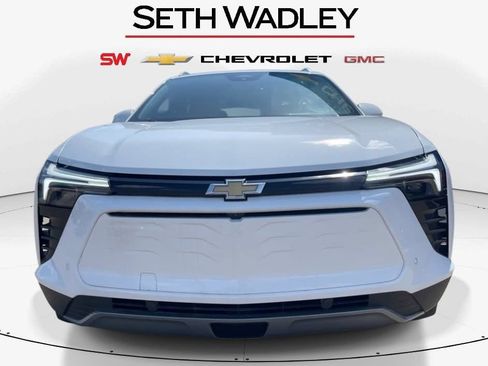 New 2025 Chevrolet Blazer EV LT w/ Super Cruise Package AWD/4WD image 8