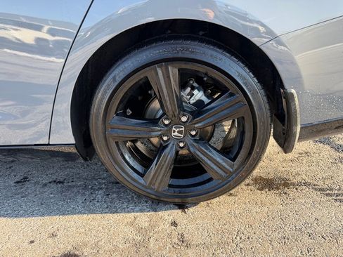 Used 2025 Honda Accord Sport image 10