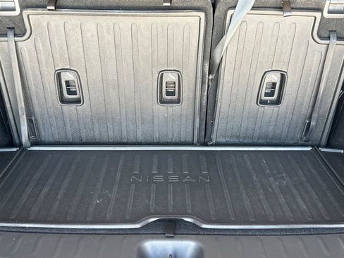 Used 2025 Nissan Pathfinder Platinum w/ Cargo Package image 15