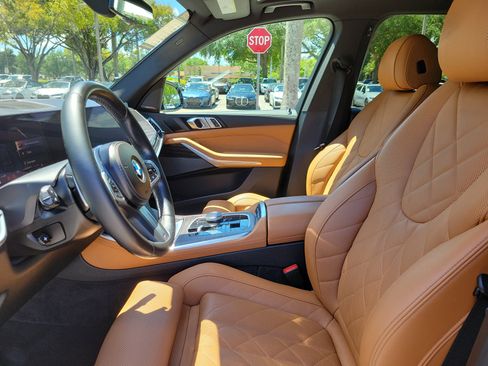Certified 2024 BMW X5 sDrive40i w/ M Sport Package image 16