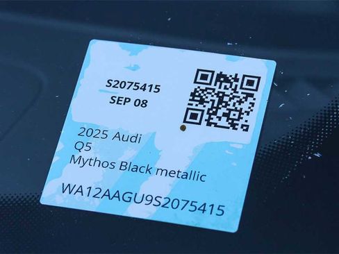 New 2025 Audi Q5 Premium Plus image 28