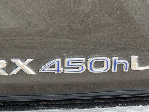 Used 2018 Lexus RX 450hL Premium w/ Premium Package AWD/4WD image 27