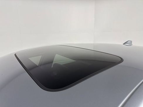 Used 2018 Honda Accord EX-L image 15