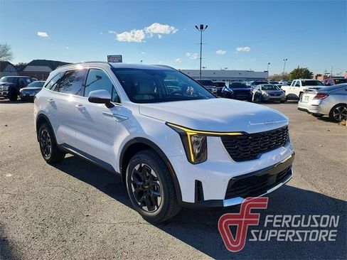 New 2026 Kia Sorento S image 1