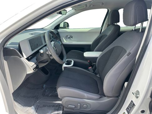 Used 2024 Hyundai Ioniq 5 SE RWD image 14