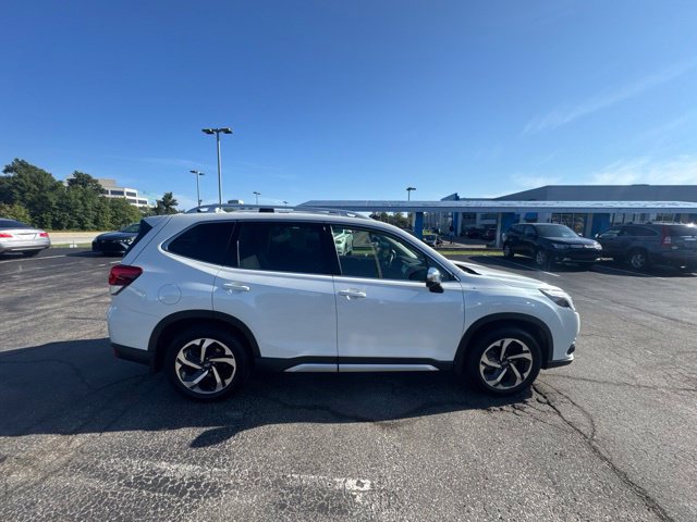 Certified 2022 Subaru Forester Touring AWD/4WD image 8