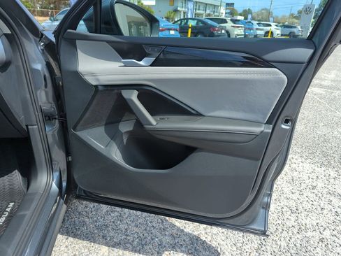 New 2026 Volkswagen Tiguan SE image 35