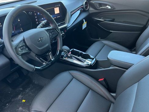 New 2026 Chevrolet Trax RS w/ Driver Confidence Package FWD image 7