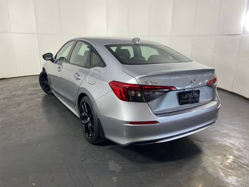 Used 2024 Honda Civic Sport image 8