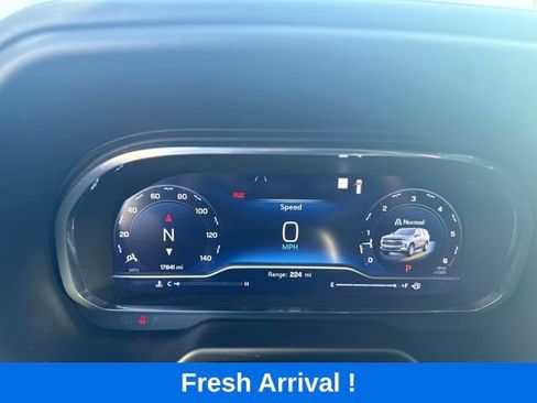 Used 2023 Chevrolet Tahoe RST w/ Luxury Package RWD image 6