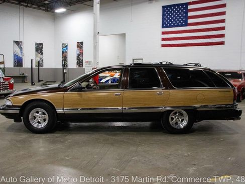 Used 1996 Buick Roadmaster Estate image 3
