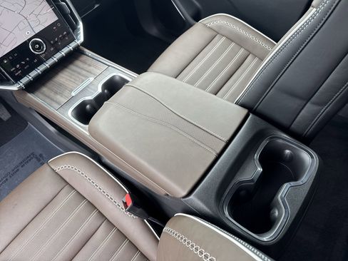 New 2026 GMC Acadia Denali Ultimate AWD/4WD image 23