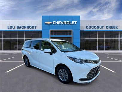 Used 2024 Toyota Sienna LE