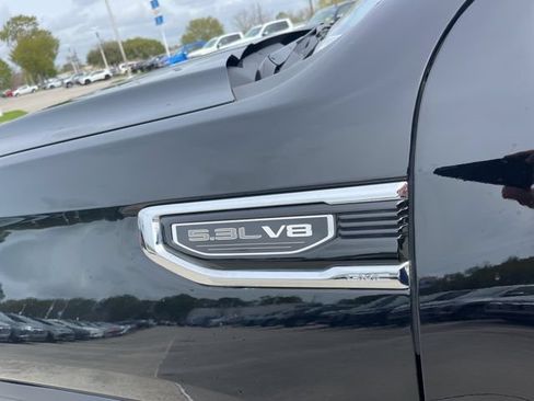 Used 2024 GMC Sierra 1500 SLT RWD image 3