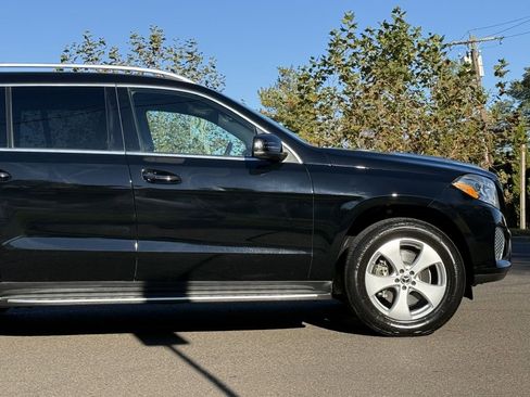 Used 2019 Mercedes-Benz GLS 450 4MATIC image 8
