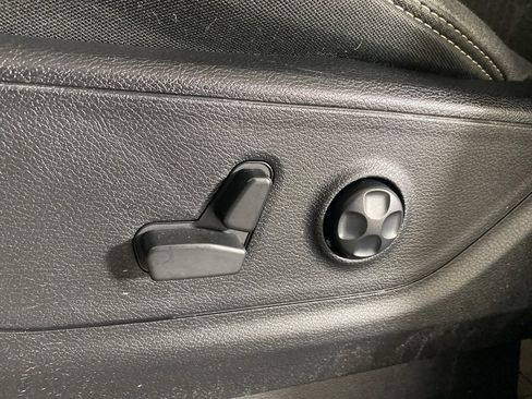 Used 2021 RAM 1500 Big Horn image 14