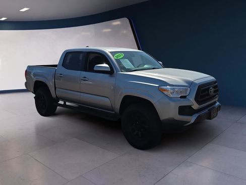 Used 2023 Toyota Tacoma SR image 7