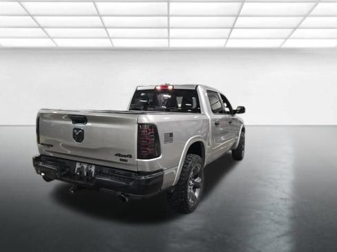 Used 2024 RAM 1500 Big Horn AWD/4WD image 5