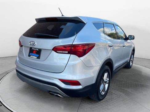 Used 2018 Hyundai Santa Fe Sport image 5