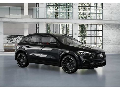 New 2026 Mercedes-Benz GLA 35 AMG 4MATIC image 12