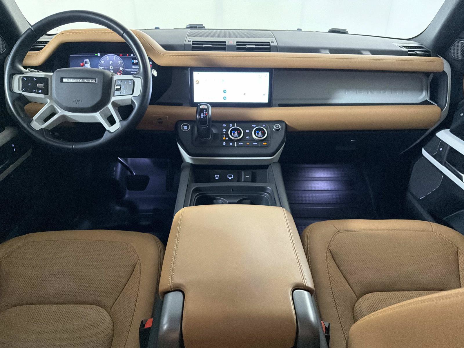 Used 2023 Land Rover Defender 110 SE AWD/4WD image 13