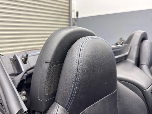 Used 2006 Honda S2000 image 23