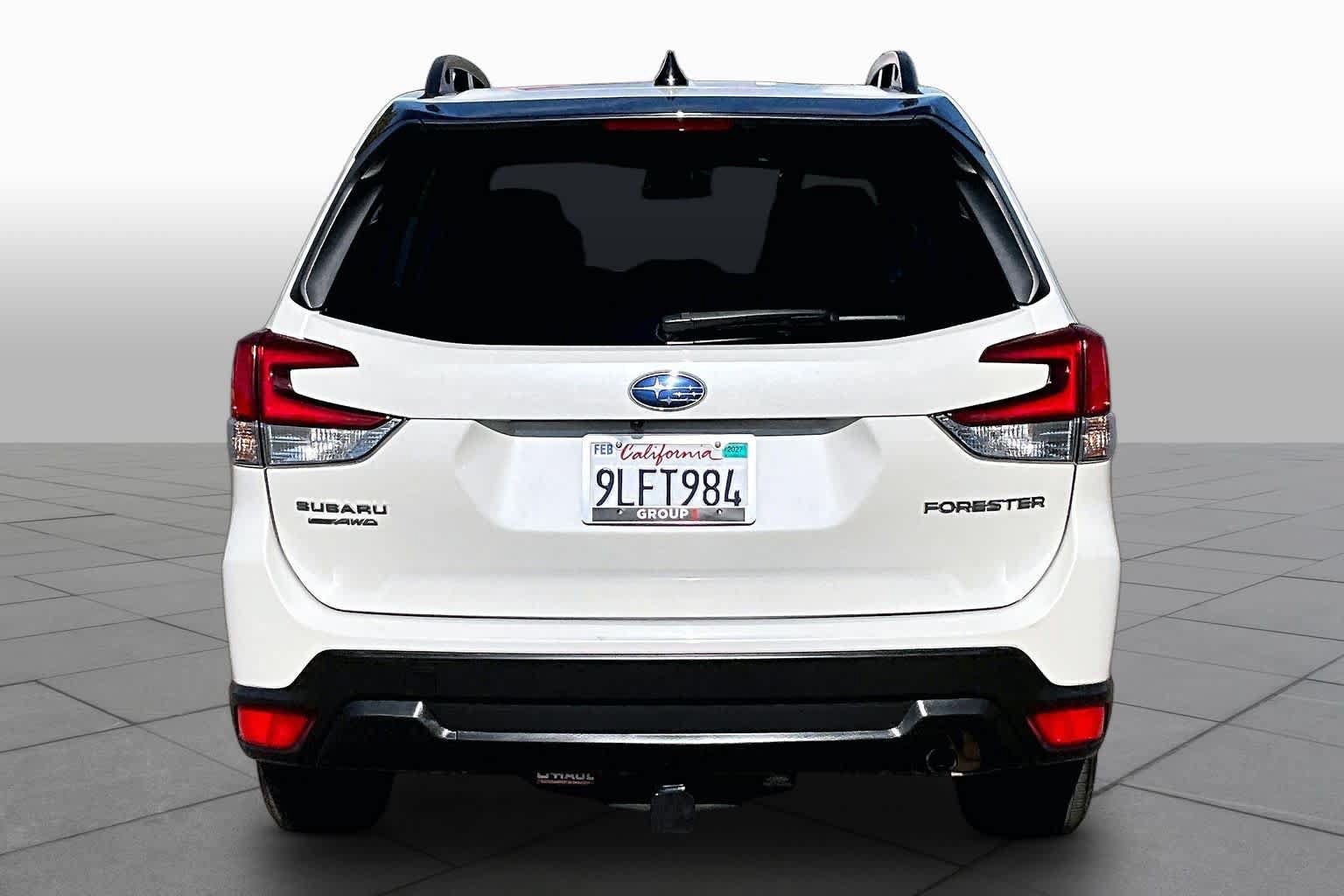 Used 2024 Subaru Forester Premium AWD/4WD image 4