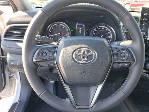 Used 2024 Toyota Camry SE w/ Cold Weather Package image 21